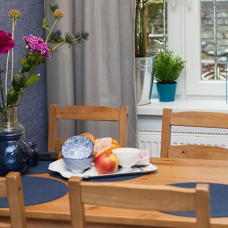Quiet & Comfortable Old Krakow Apartment エクステリア 写真